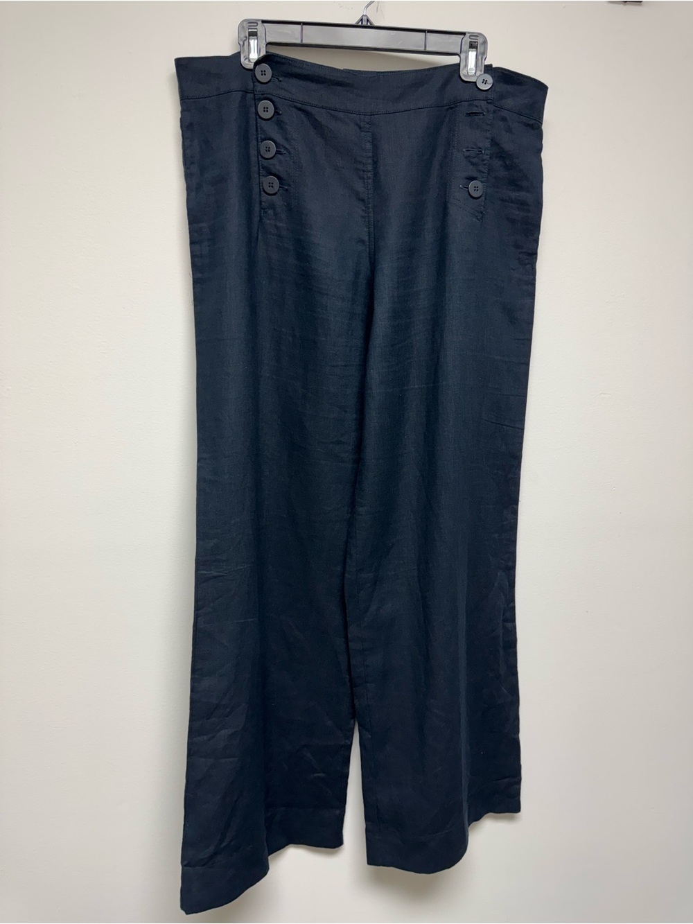 Max Studio  wide legs Linen pants , NAVY, like new condition size 12
